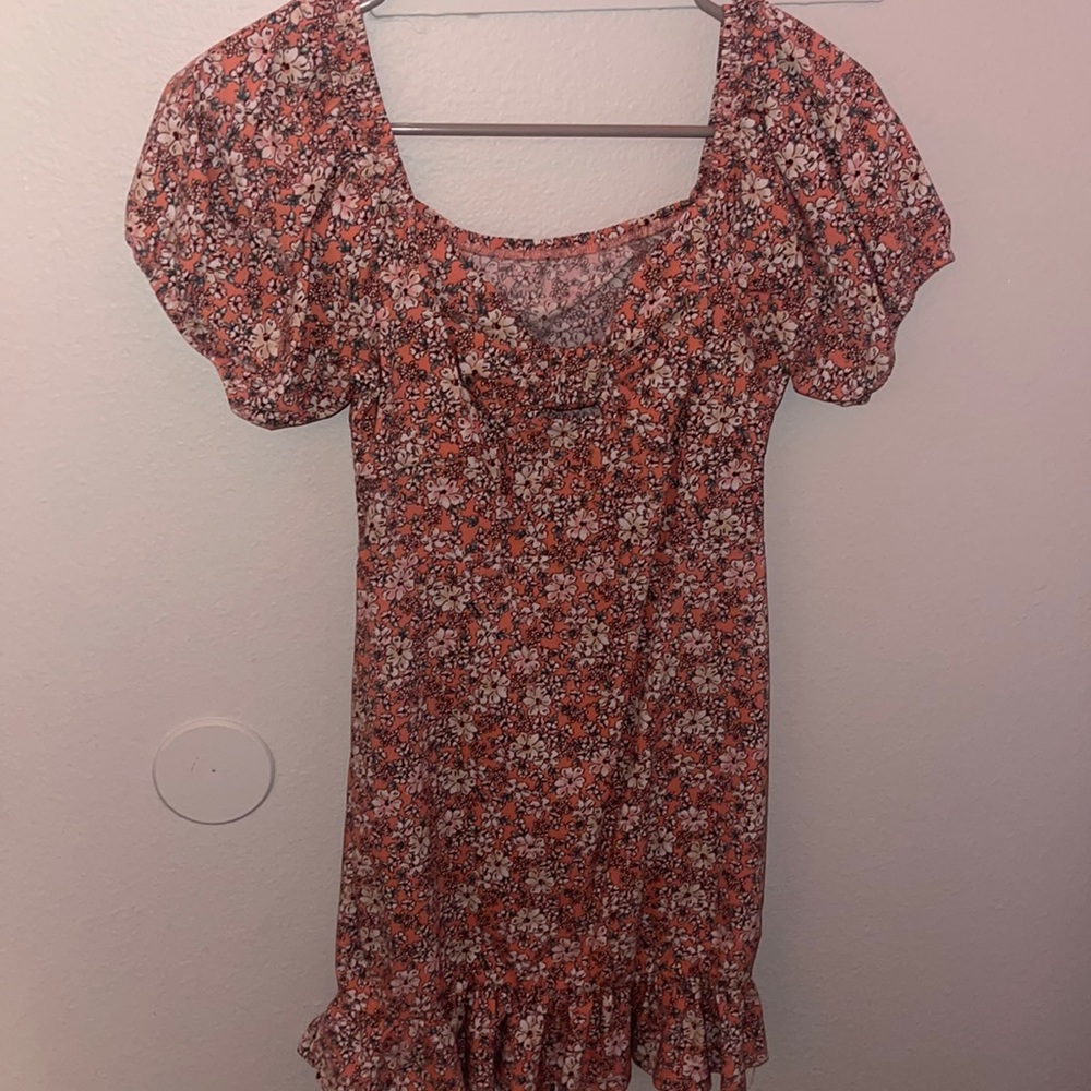 medium tight fit pink floral dress